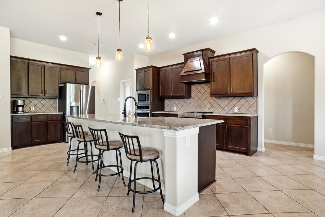 House in Decatur, Texas, United States 4 - 18126871