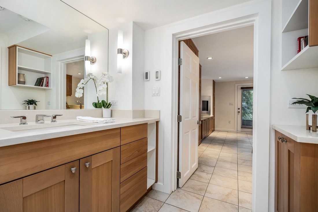 Condo in Vail, Colorado, United States 4 - 18126879