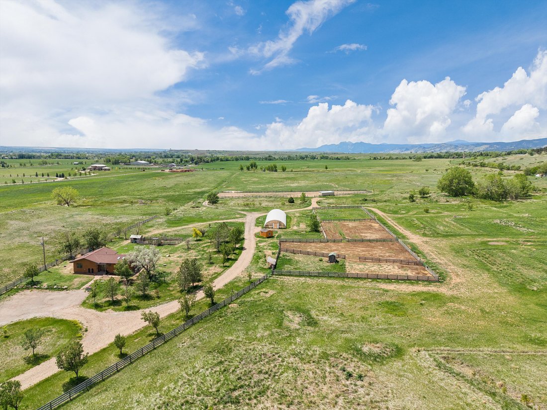 Longmont, Colorado, United States 1 - 18126884