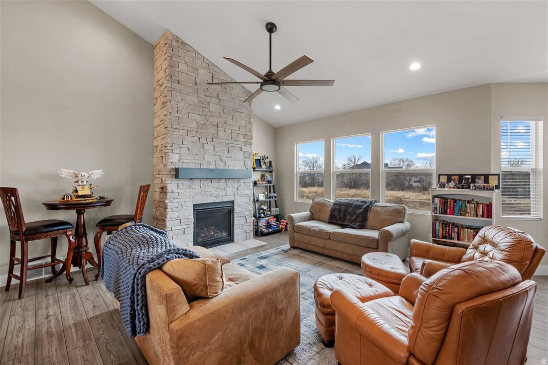 Erda, Utah, United States 5 - 18133610
