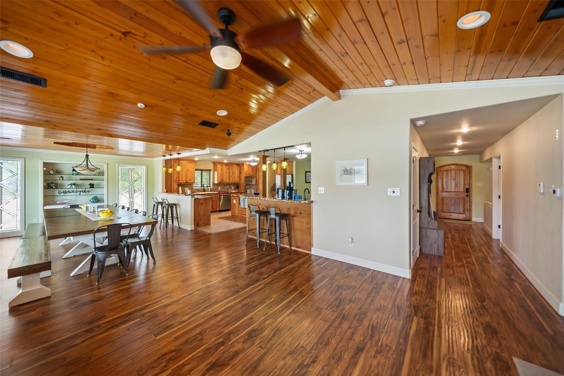 House in Coldspring, Texas, United States 4 - 18128182