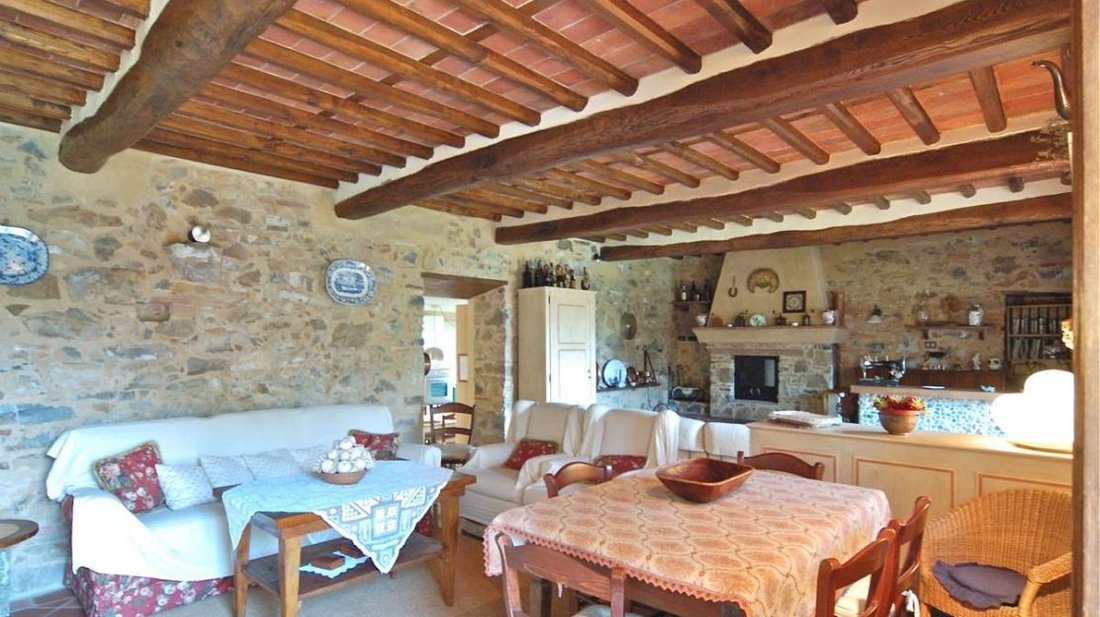 House in Historic Center, Lucca, Tuscany 3 - 15908487