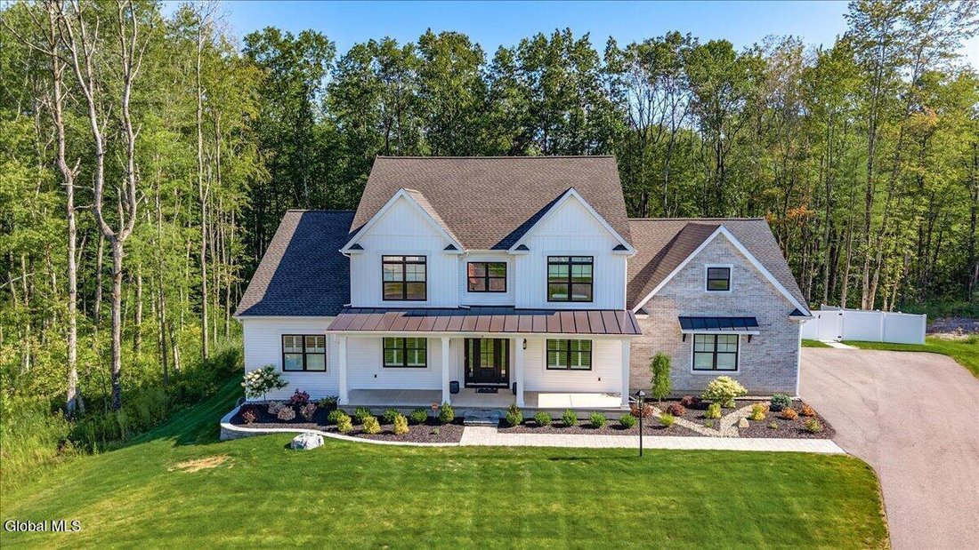 House in Country Knolls, New York, United States 1 - 18128797