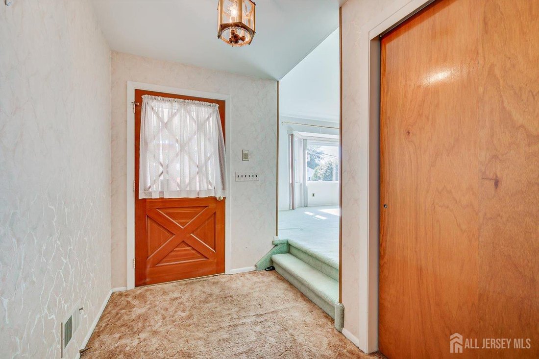 House in Metuchen, New Jersey, United States 4 - 18128503