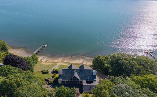 House in Laurel Hollow, New York, United States 1