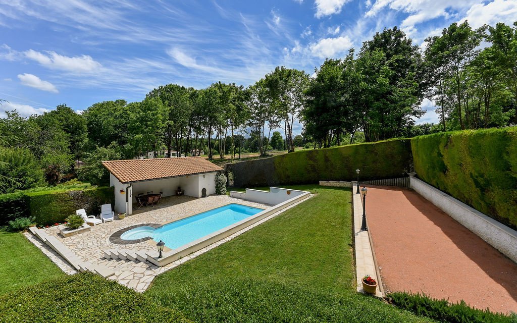 House in Saint-Cyr-au-Mont-d'Or, Auvergne-Rhône-Alpes, France 2 - 18128354