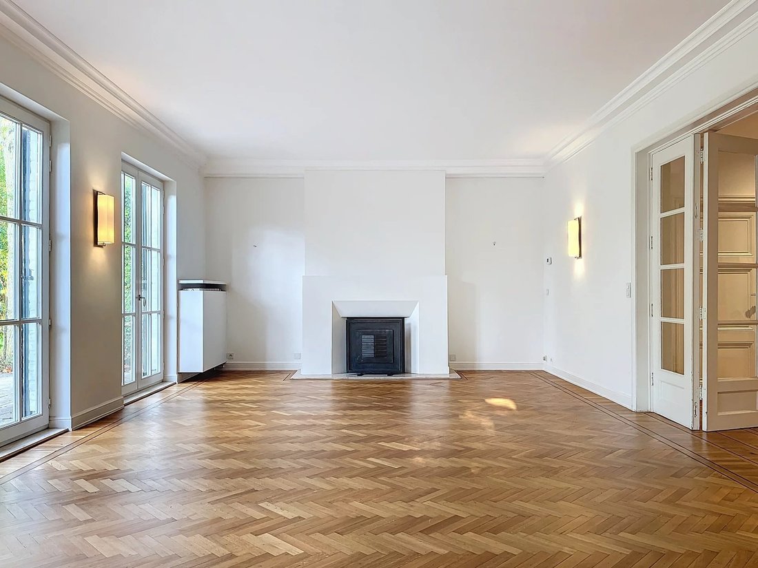 Villa in Uccle, Brussels, Belgium 2 - 18130246