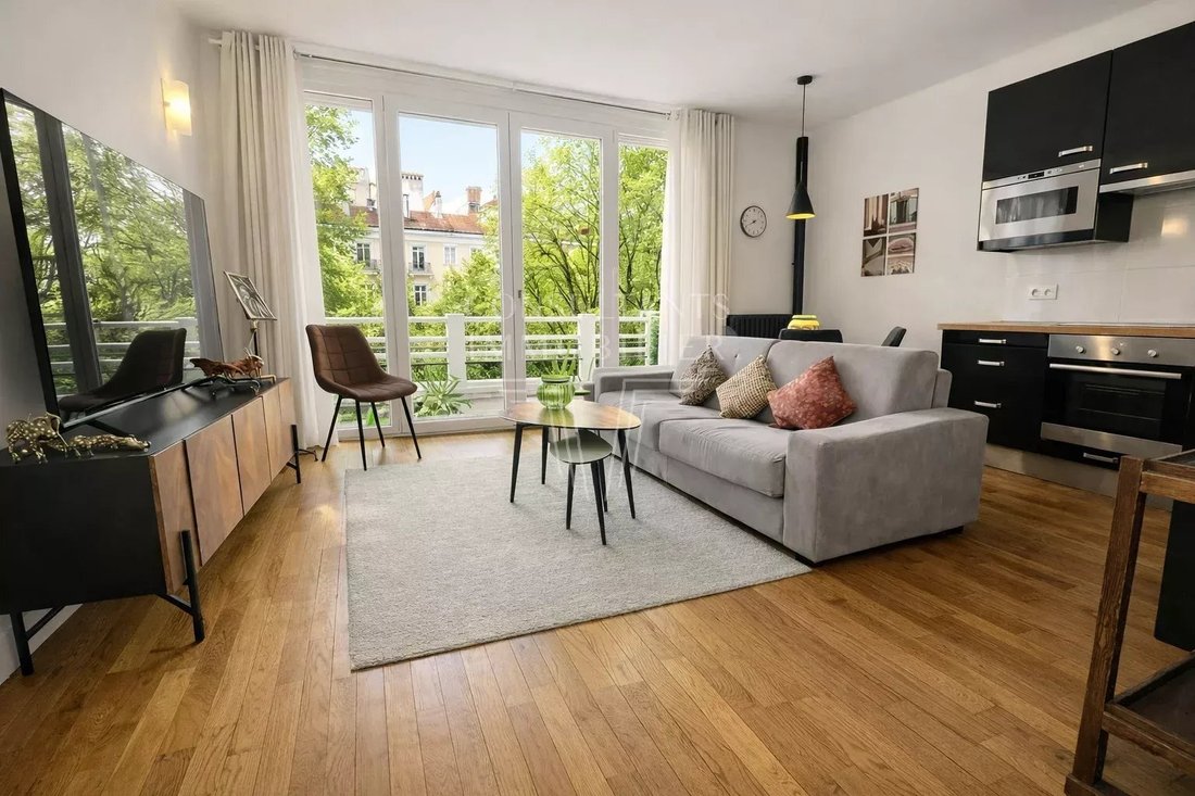 Apartment in Auteuil Nord, Paris 16e Arrondissement, Paris 1 - 18130271