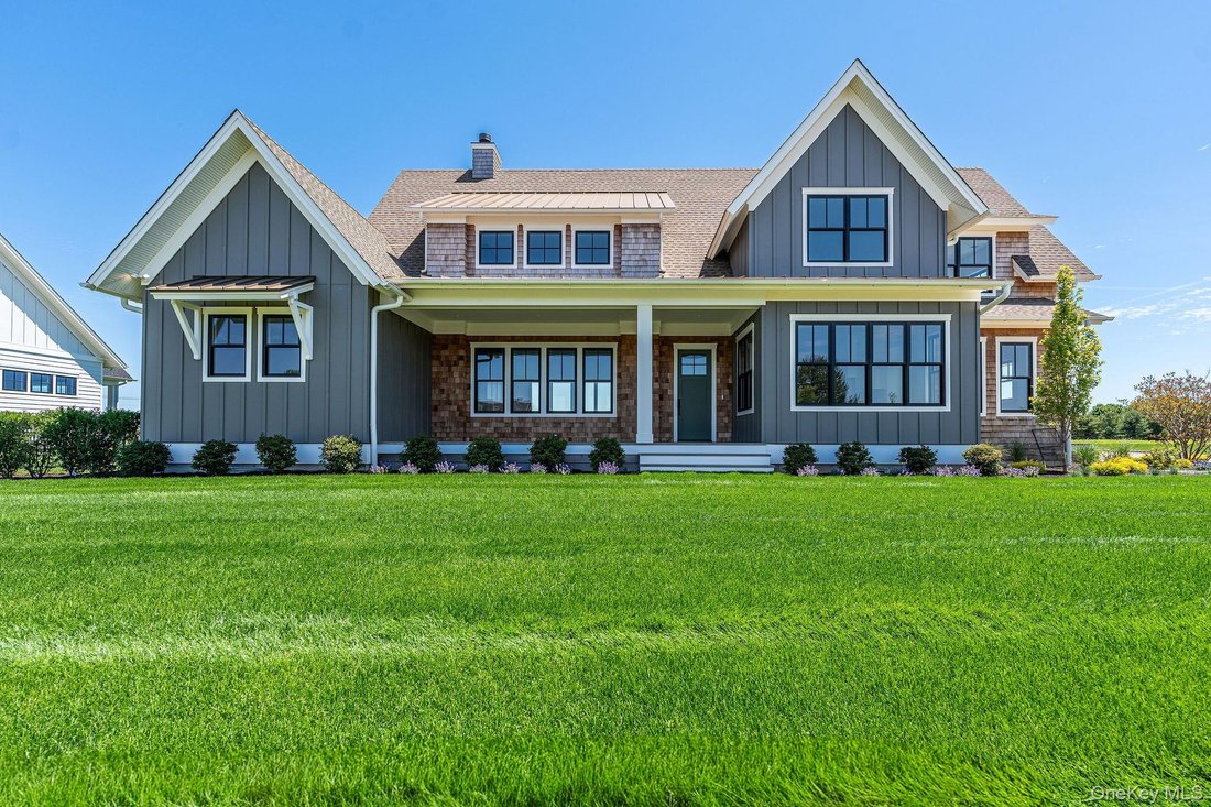 House in Calverton, New York, United States 1 - 18101548