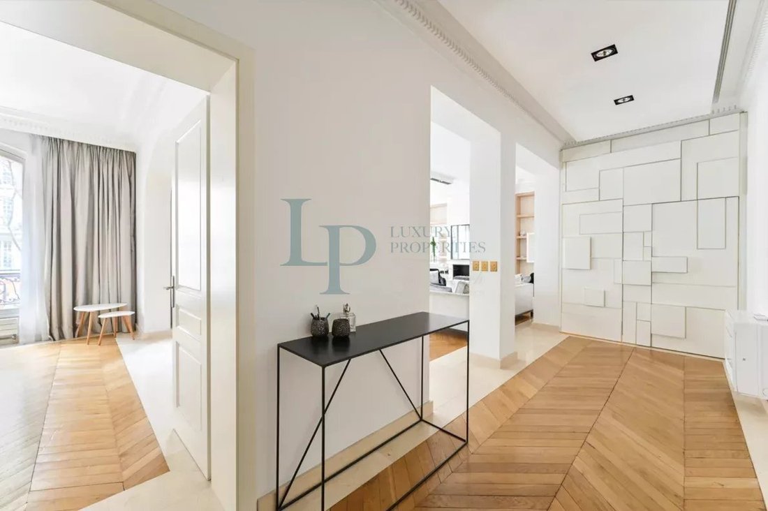 Apartment in Courcelles-Wagram, Paris 17e Arrondissement, Paris 5 - 18129752