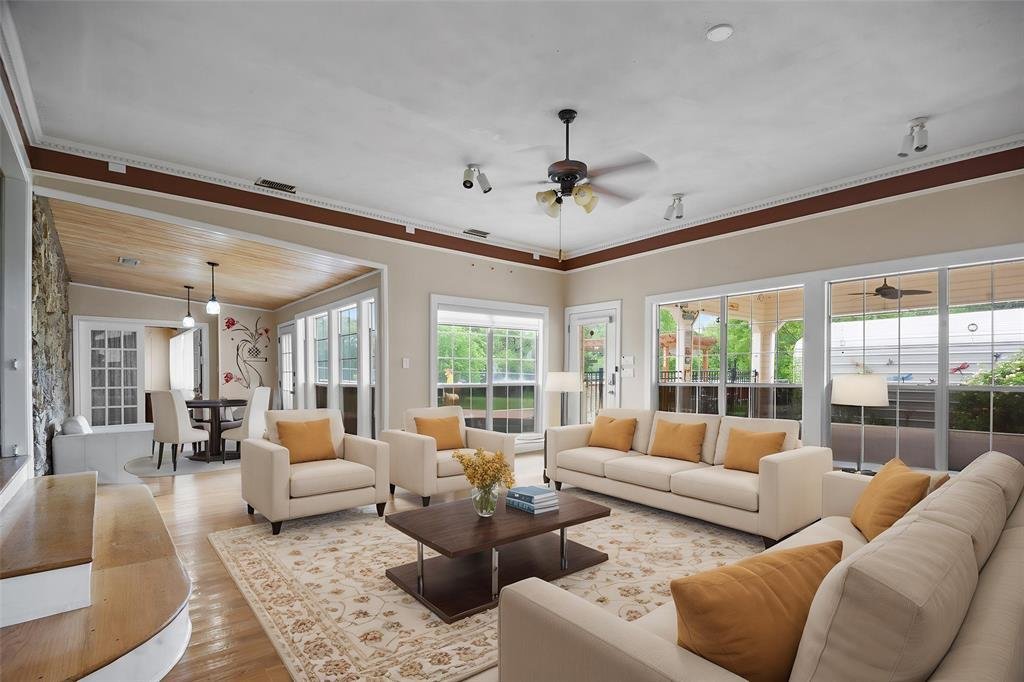 House in Rowlett, Texas, United States 3 - 18127935