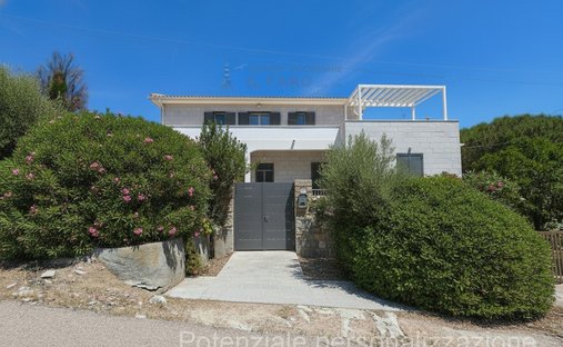 Villa in La Maddalena, Sardinia, Italy 1