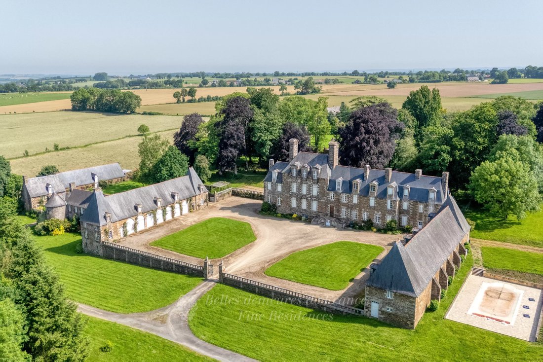 Castle in Saint-James, Normandy, France 1 - 16923453