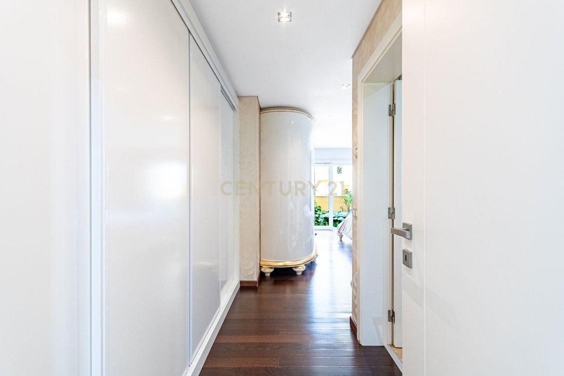 Apartment in Ramada e Canecas, Lisbon, Portugal 3 - 18133211