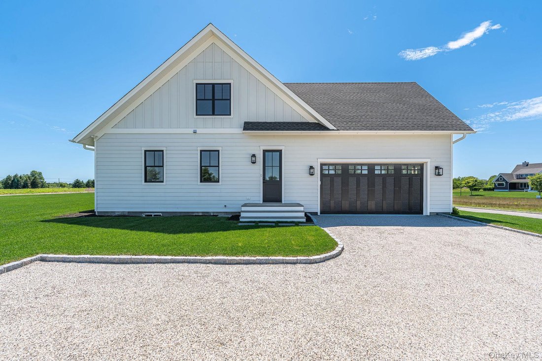 House in Calverton, New York, United States 5 - 17575033