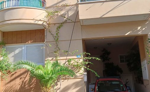 Haus in 2nd District of Piraeus, Piraeus, Griechenland 1