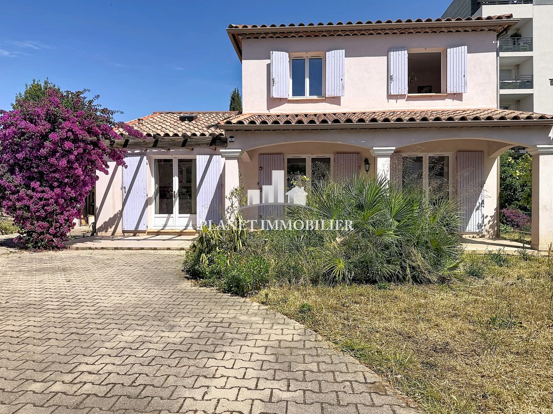 Villa in Juan les Pins-Gallice, Antibes, France 1 - 18133357
