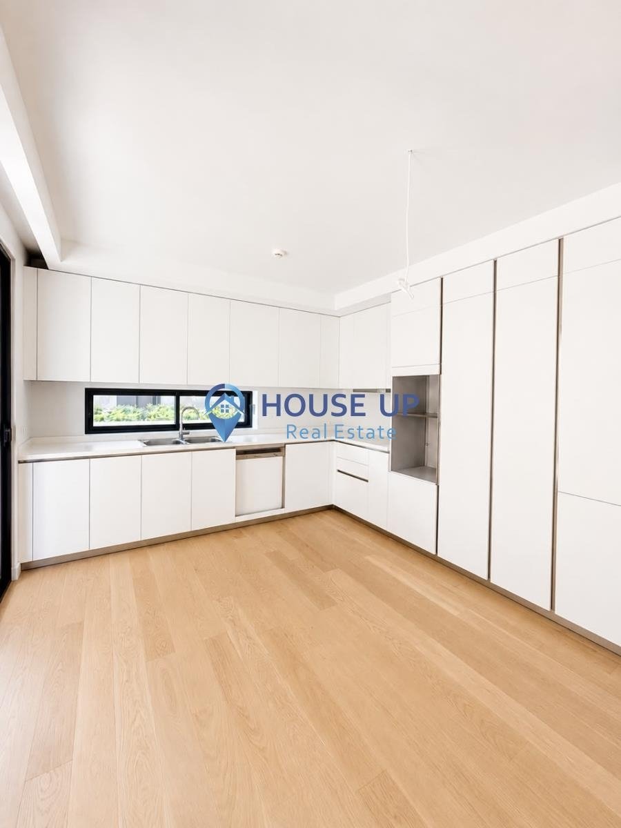 House in Voula, Attica, Greece 1 - 18130491