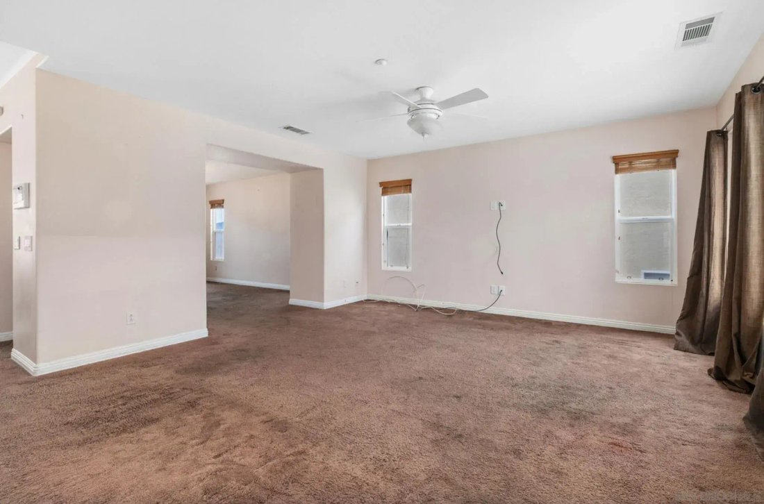 House in Spring Valley, California, United States 3 - 18021722