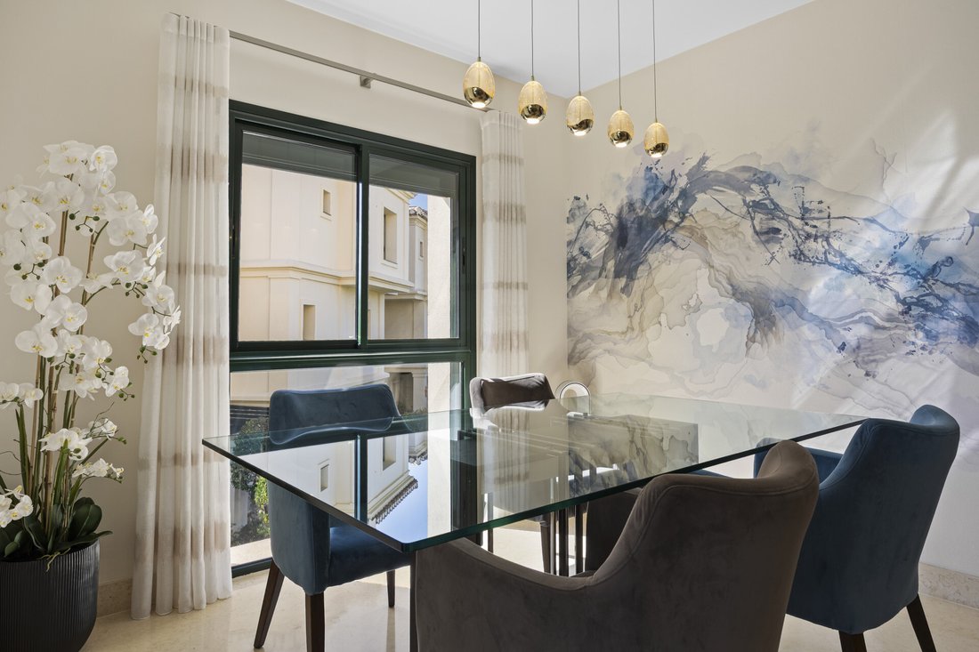 Apartment in Benahavis, Andalusia, Spain 5 - 18127671