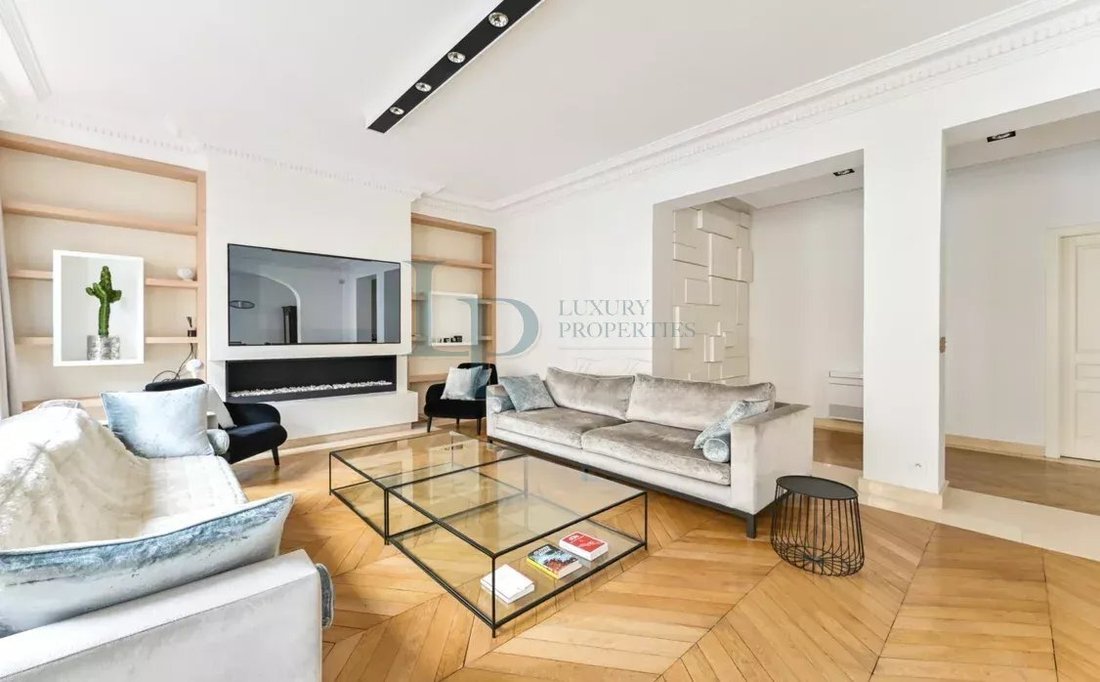 Apartment in Courcelles-Wagram, Paris 17e Arrondissement, Paris 3 - 18129752