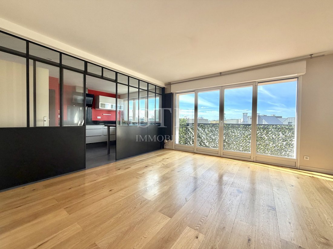 Apartment in Violet Commerce, Paris 15e Arrondissement, Paris 3 - 18138863