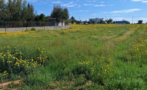 Land in Rafina, Attica, Greece 1