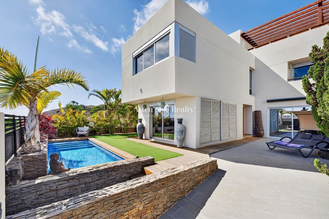 Villa in Arona, Canary Islands, Spain 4 - 18130153
