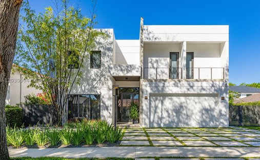 House in Hialeah, Florida, United States 1