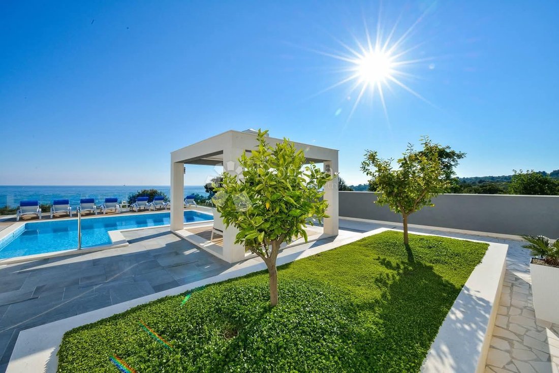 House in Rogoznica, Sibenik-Knin County, Croatia 4 - 18133553