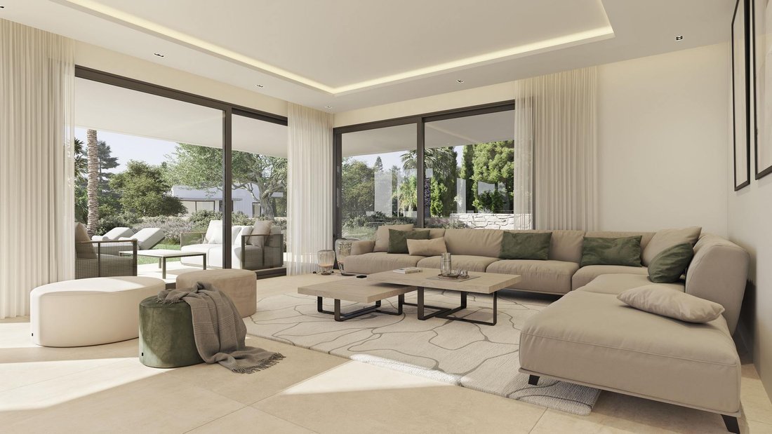 Villa in Elviria-Cabopino, Marbella, Spain 1 - 18128125