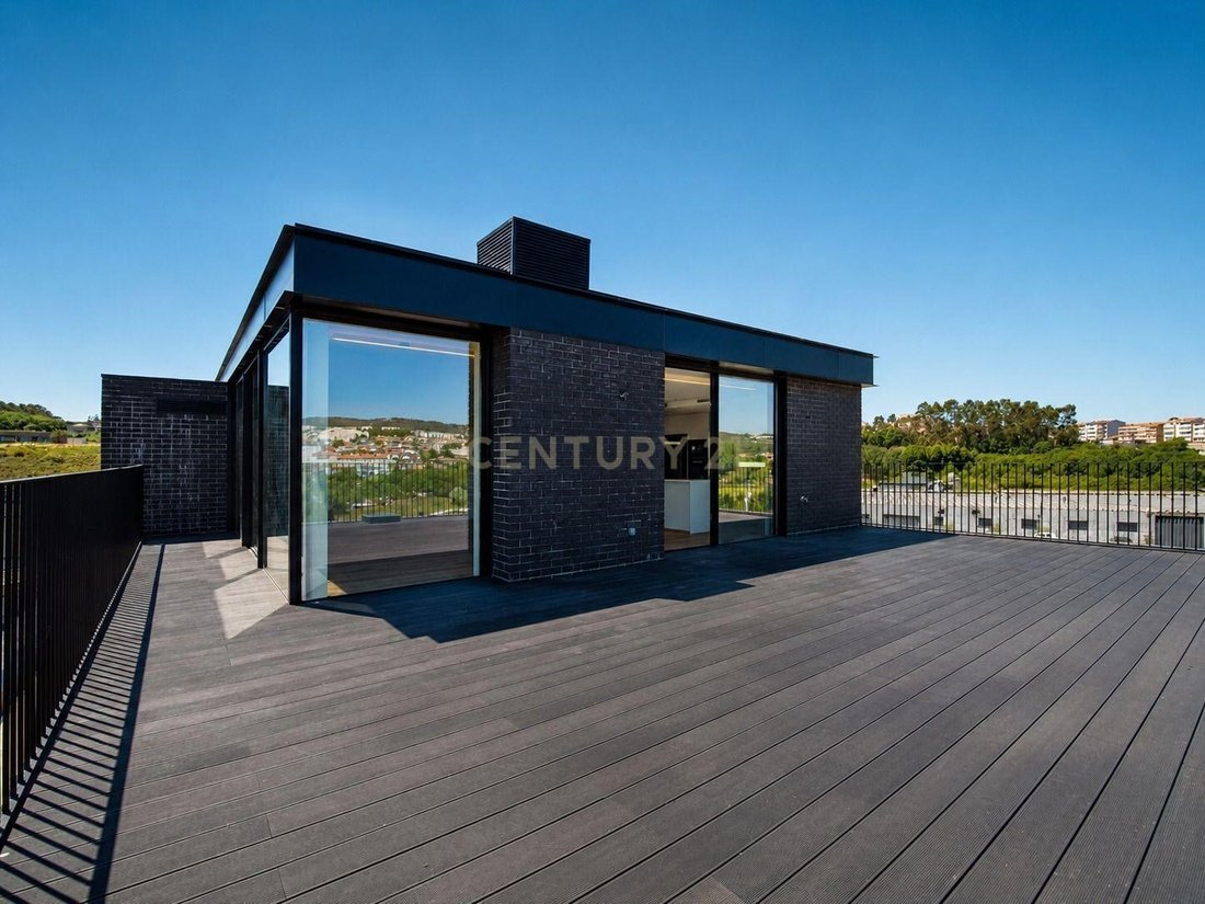 Apartment in Fanzeres e Sao Pedro da Cova, Porto District, Portugal 4 - 18129930