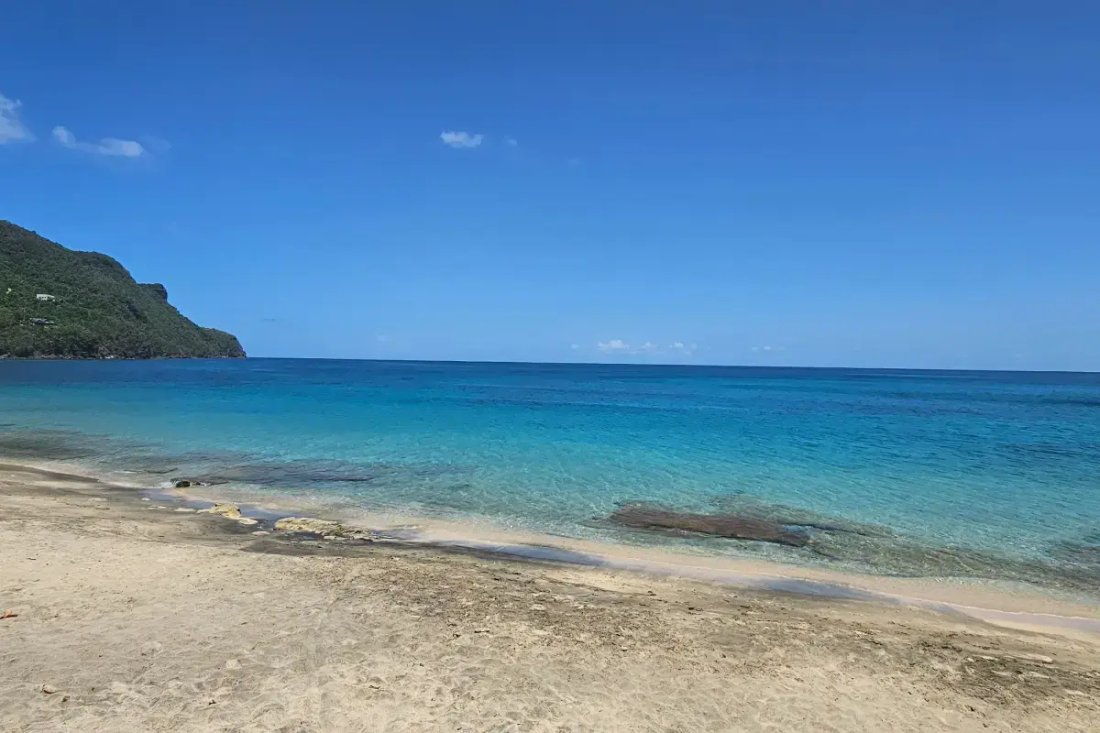 House in Lower Bay, Grenadines, Saint Vincent and the Grenadines 4 - 18127632