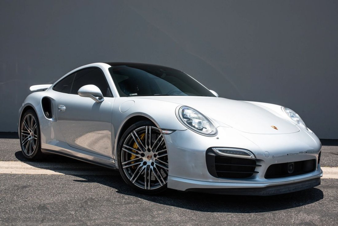 Coupe in Costa Mesa, CA, United States 5 - 18133829