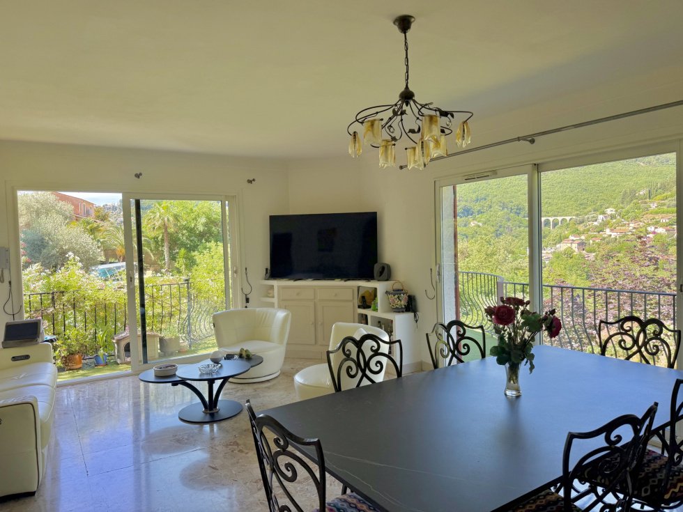 Villa in Tourrettes-sur-Loup, Provence-Alpes-Côte d'Azur, France 5 - 18128046