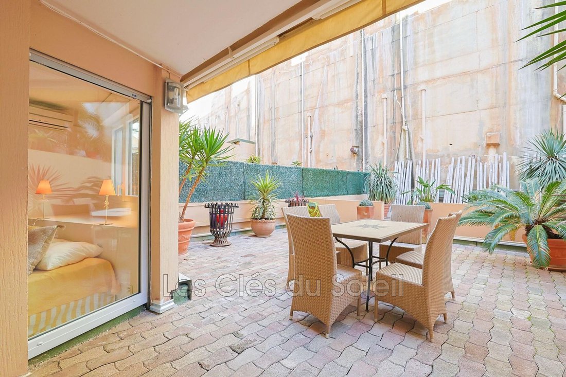 Apartment in Bandol, Provence-Alpes-Côte d'Azur, France 2 - 15877393