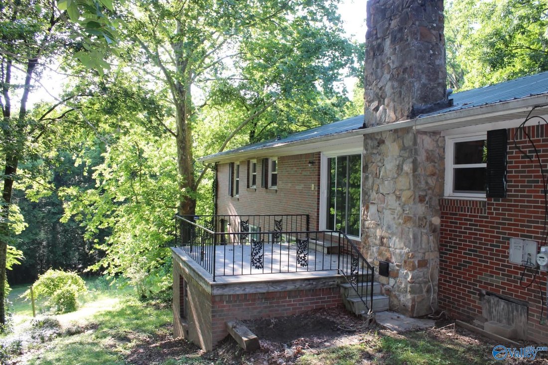 Farm Ranch in Guntersville, Alabama, United States 5 - 18127491