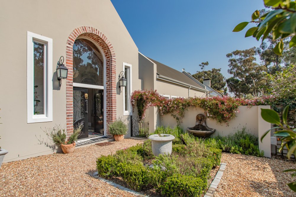 House in Franschhoek, Western Cape, South Africa 5 - 18133725