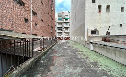Land in Buenos Aires, Buenos Aires, Argentina 1