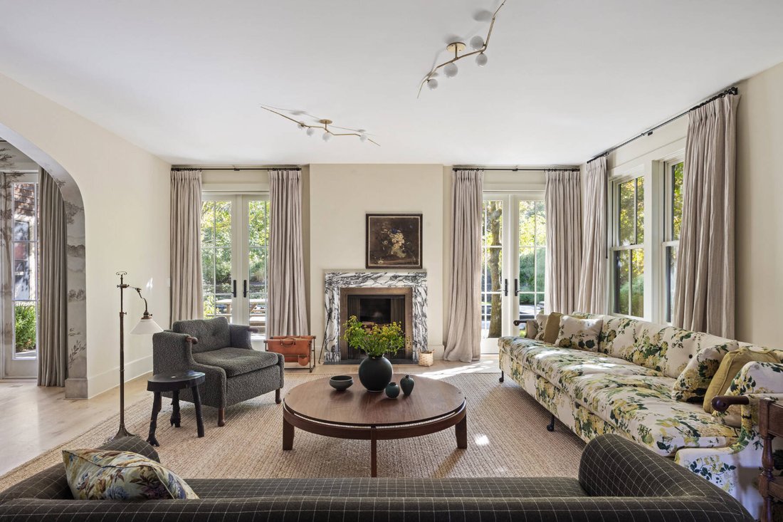 House in East Hampton, New York, United States 2 - 18130199