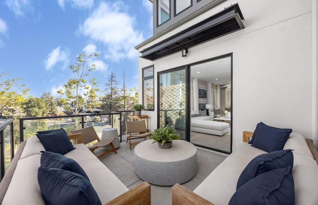 Condo in San Mateo, California, United States 3 - 18132341