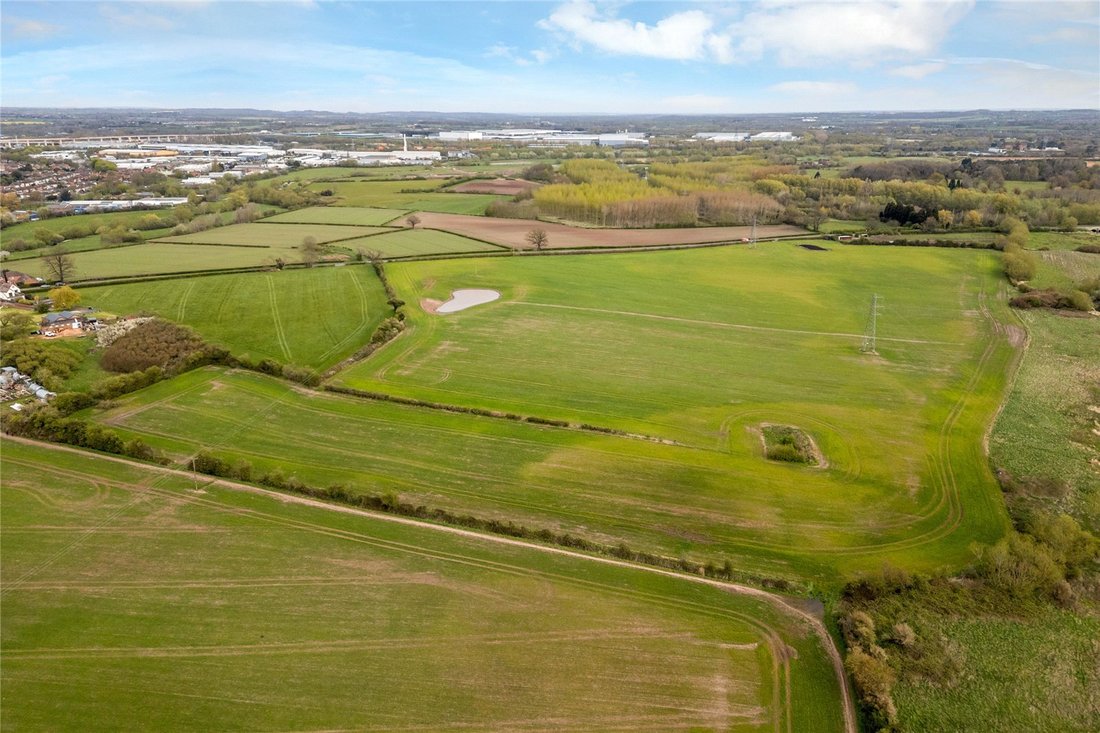 Land in Warwickshire, England 2 - 18127752