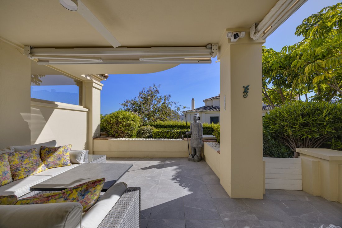 Apartment in Benahavis, Andalusia, Spain 3 - 18127671