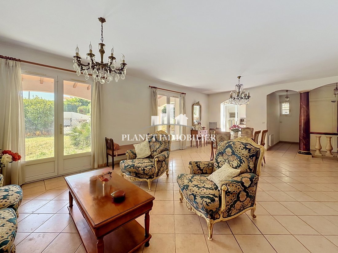 Villa in Juan les Pins-Gallice, Antibes, France 5 - 18133357