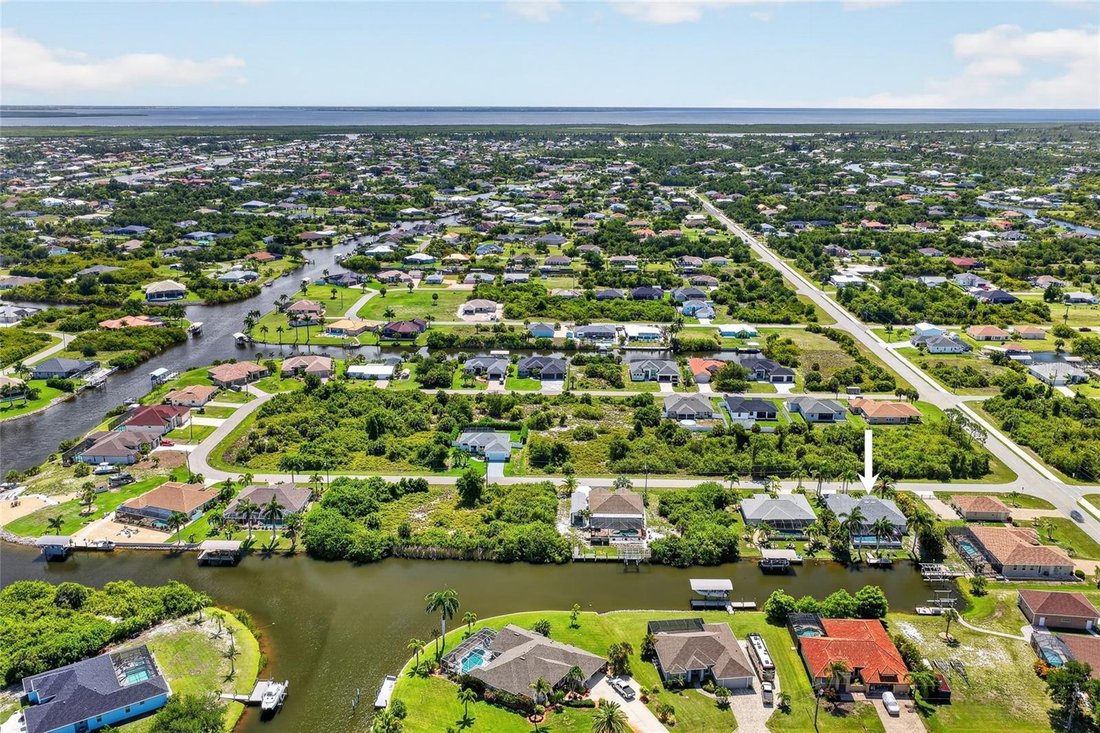 House in Port Charlotte, Florida, United States 2 - 18127949