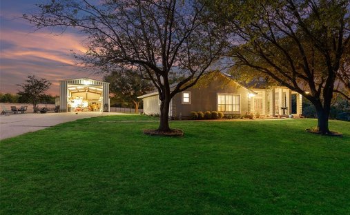 House in Fate, Texas, United States 1