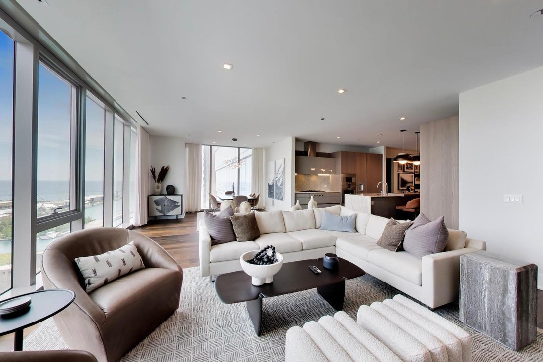 Condo in Chicago, Illinois, United States 2 - 18128347