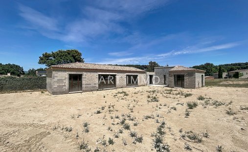 House in Oppède, Provence-Alpes-Côte d'Azur, France 1