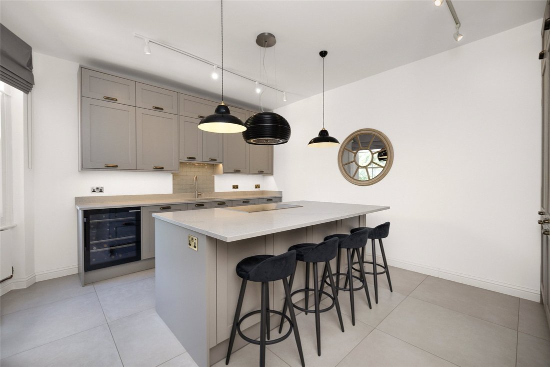 Apartment in Brompton, Kensington And Chelsea, England 4 - 18129420