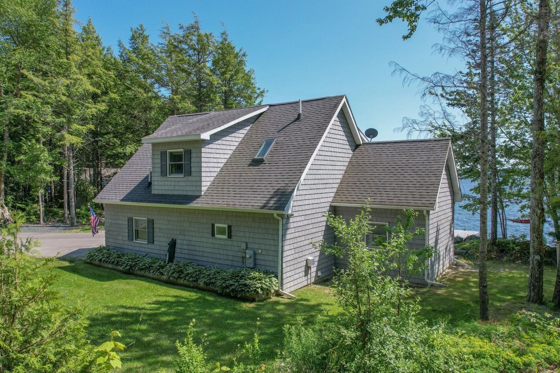 House in Franklin, Maine, United States 4 - 16923750